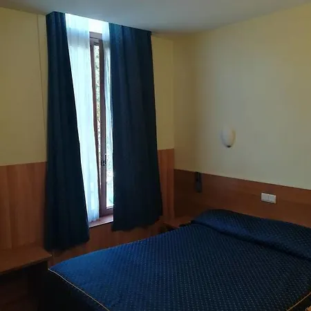 Aristote 2* Brussel