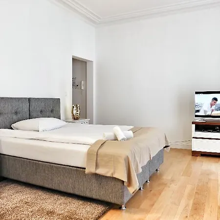 Top Spot Aparthotel