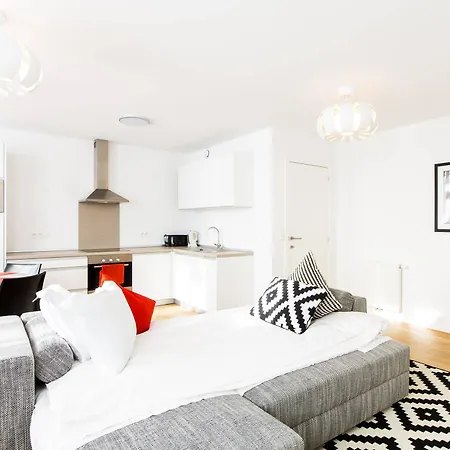 Grand Apartment