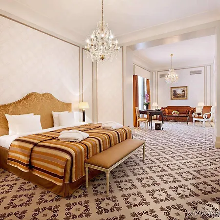 Metropole Hotel 5*