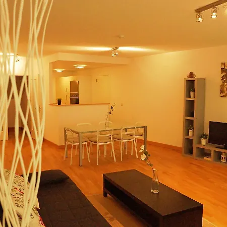 Apartment Eveque.5 *