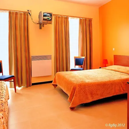 The Moon Hotel 2*