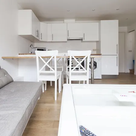 Apartment Louise Uptown *