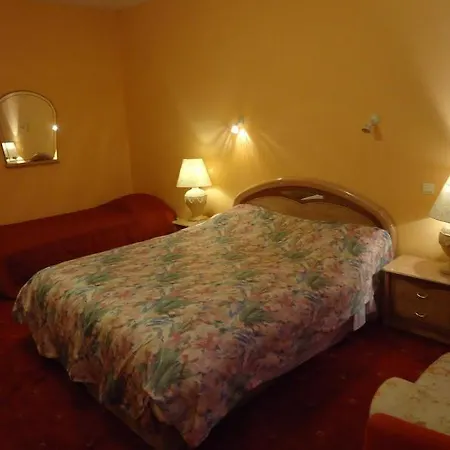 Matignon Hotel 3*