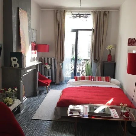 D&f Bed & Breakfast