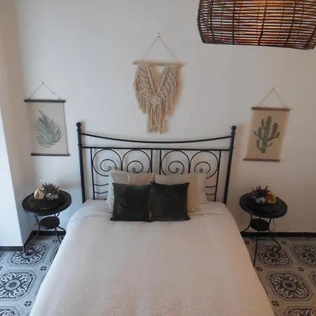 Central Flats Apartment