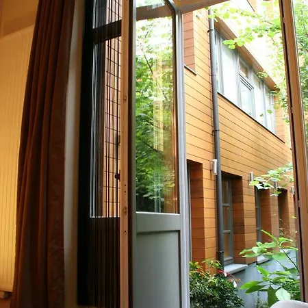 Bxlroom Guesthouse Brussels