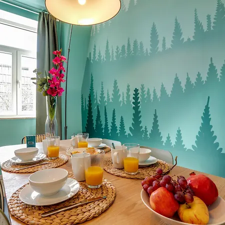 Sweet Apartments- Avenue Louise Apartment Brussels