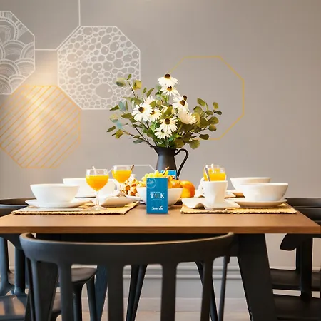 Sweet Apartments- Avenue Louise Apartment Brussels