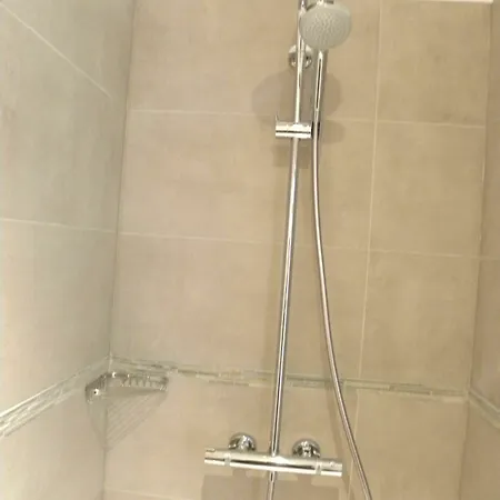 City Center Apartments Grand Place Apartment