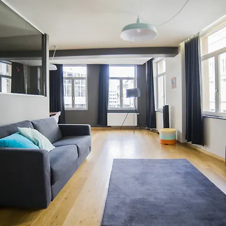 Smartflats - Monnaie Apartment Brussels