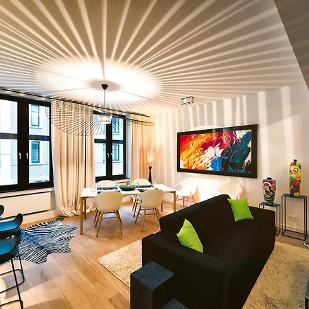Aparthotel Charles Home - Grand Place Aparthotel