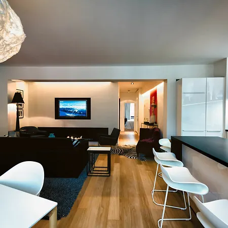 Charles Home - Grand Place Aparthotel Aparthotel 4*