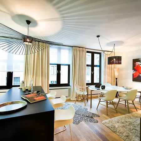Charles Home - Grand Place Aparthotel Aparthotel 4*