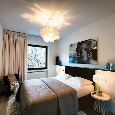 Aparthotel Charles Home - Grand Place Aparthotel