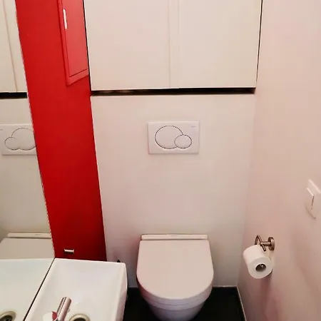 Gaillon Apartment
