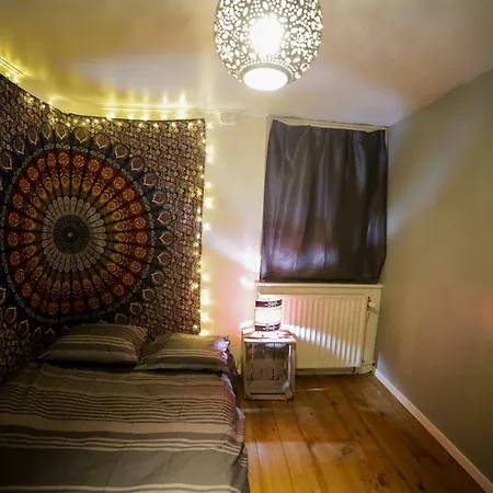 Guest house Maison Sablon 4 Chambres *