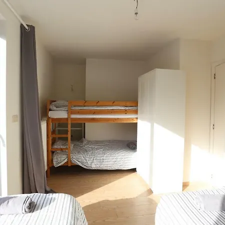 Apartment Centre