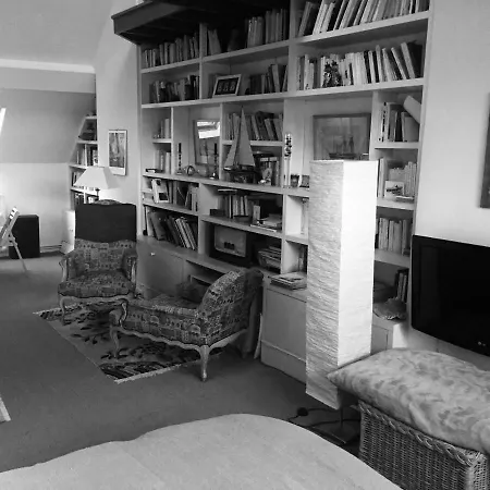 The Library Studio - Brussels