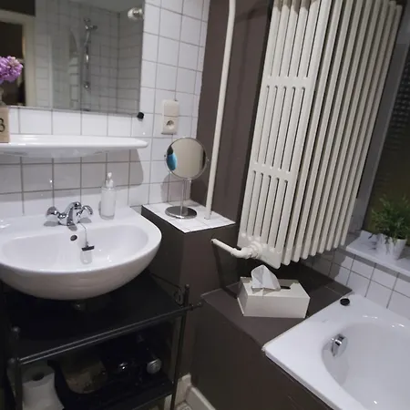 Bed & Breakfast Brussels@heart 3*