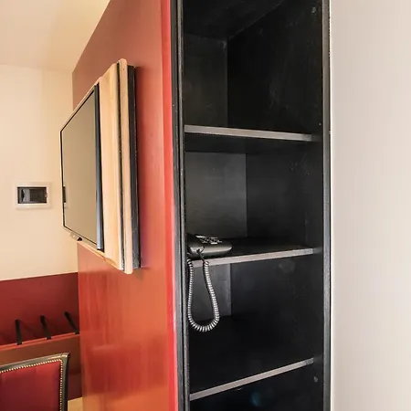 Agora Grand Place 3* Brussels