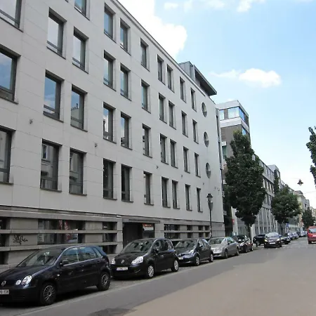 Appartement Modern First Floor *