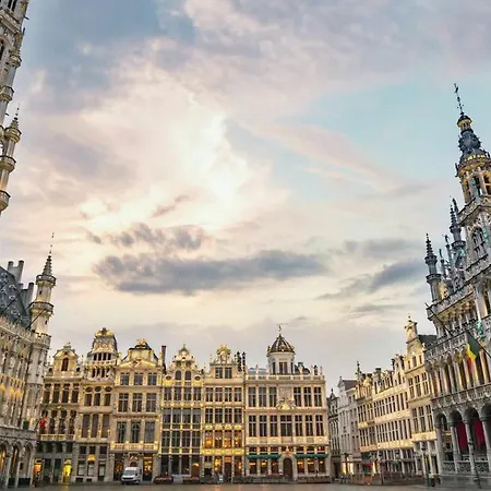 Grand Place, Only 3 Min Walk, 80M Beautiful Apartment Apartment Brussels