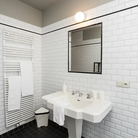 B&B La Casa Bxl 3*