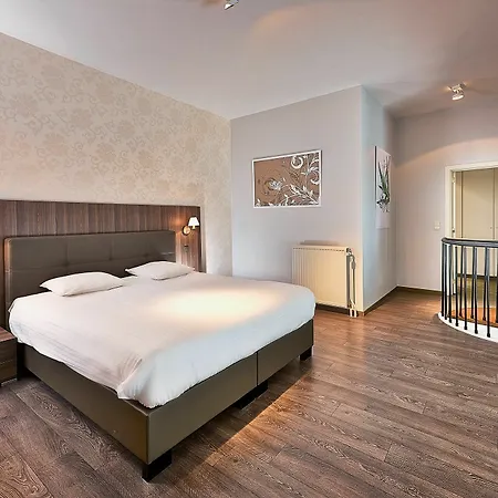 Aparthotel Thon Florence 4*