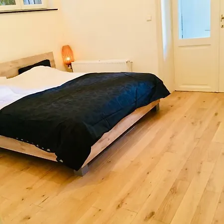 Bed & Breakfast L'artiste Du Sablon *