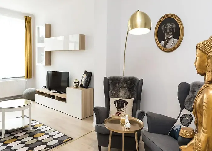 Apartment In Brussels, Degroux By Homenhancement Sa