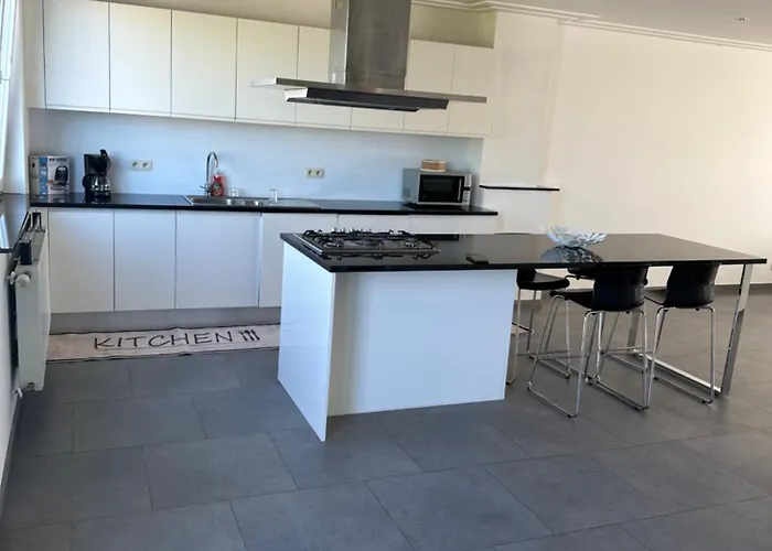Appartamnet 3 Bedroom + Living