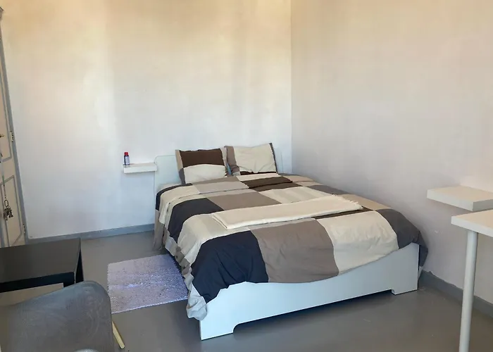 Fly City House Koekelberg