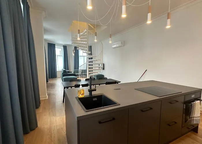 Charming Ixelles Apartment Retreat In The Heart Of Brussels