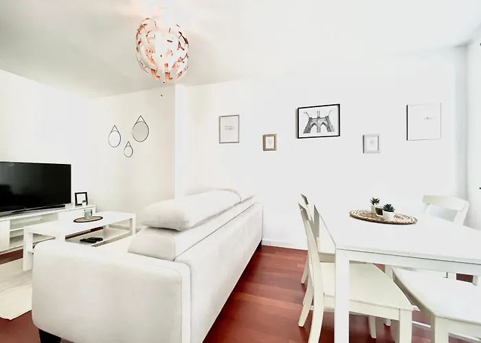 Cosy Duplex - Eu District