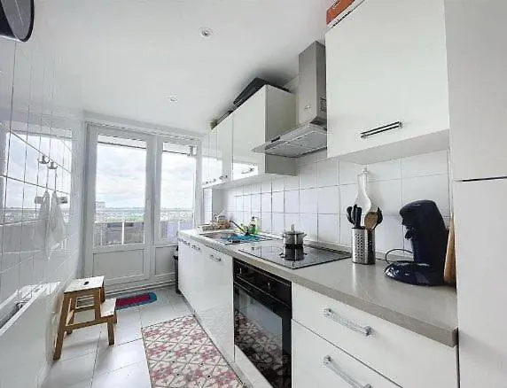 Chambre Privee Dans Un Appartement Central Et Partage