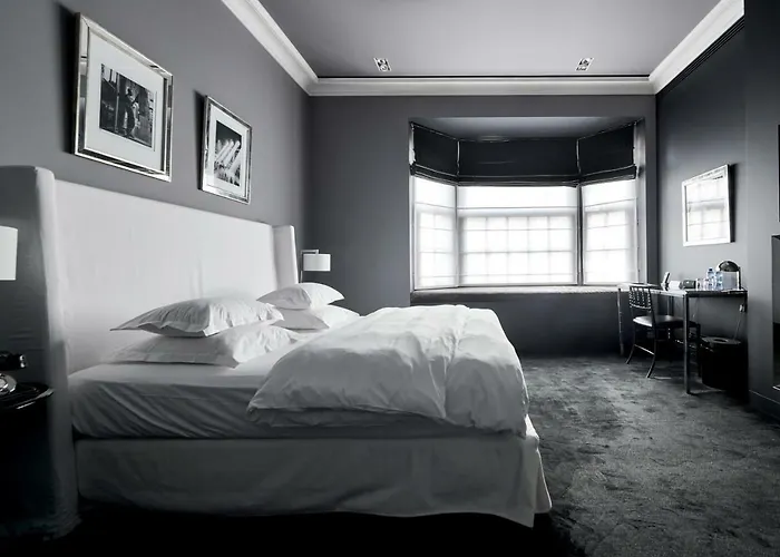 Hotel Odette En Ville