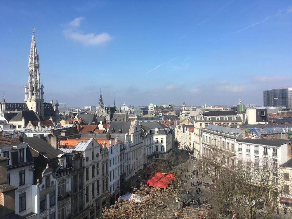Hotel Novotel Off Grand Place Brussels