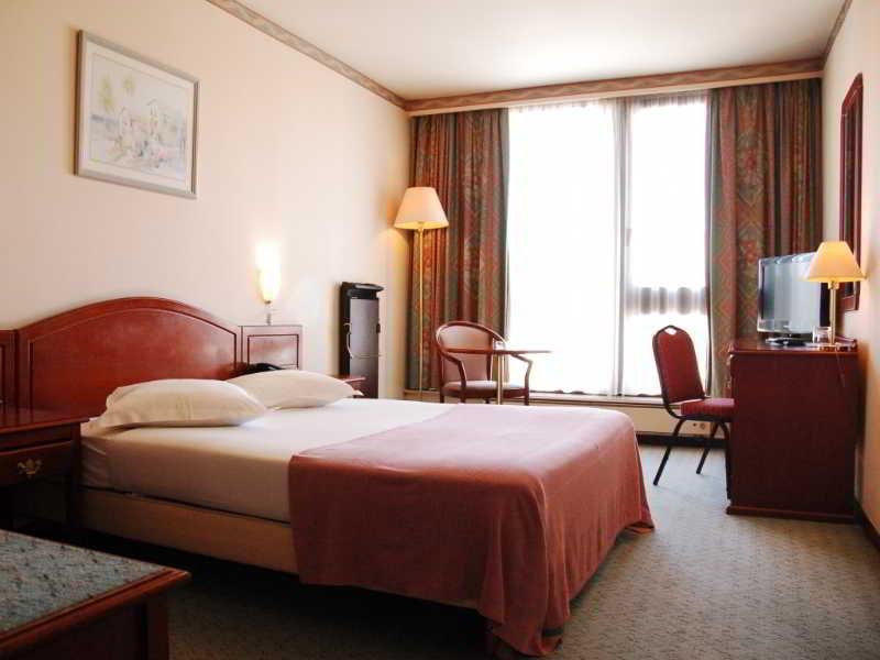 Hotel 9hotel Chelton 4*