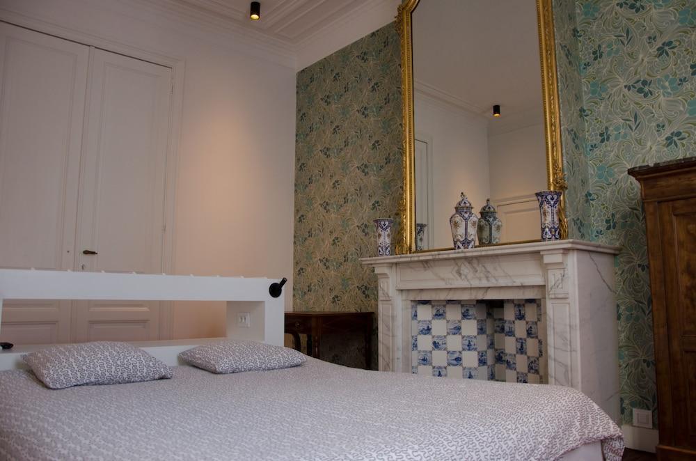 Moliere Bed & Breakfast