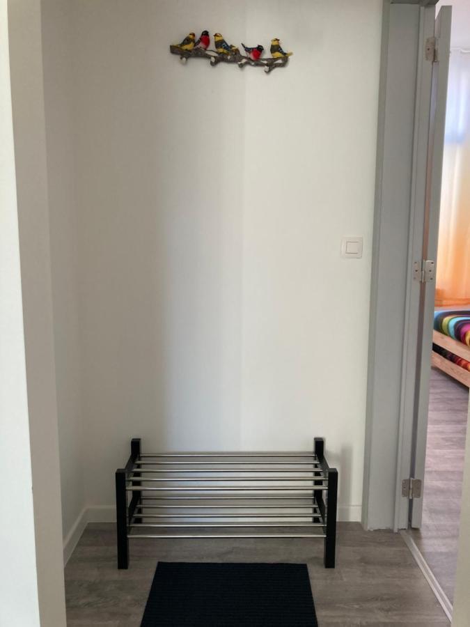 Dreamland Eu, Apartment Brussels