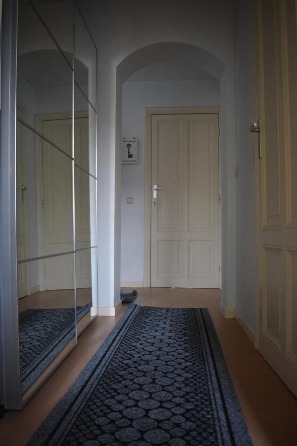 With A Private Bathroom In Eu District Privatunterkunft