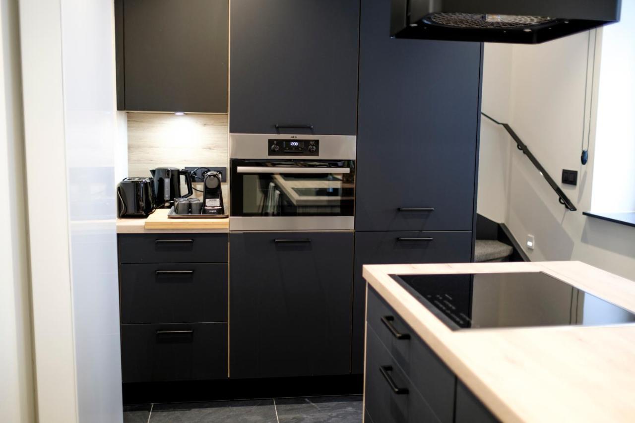 Fabulous In Chatelain Area * Brussels