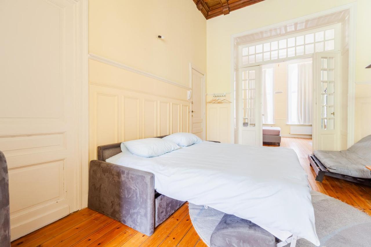 Apartment Felix Delhasse Brussels