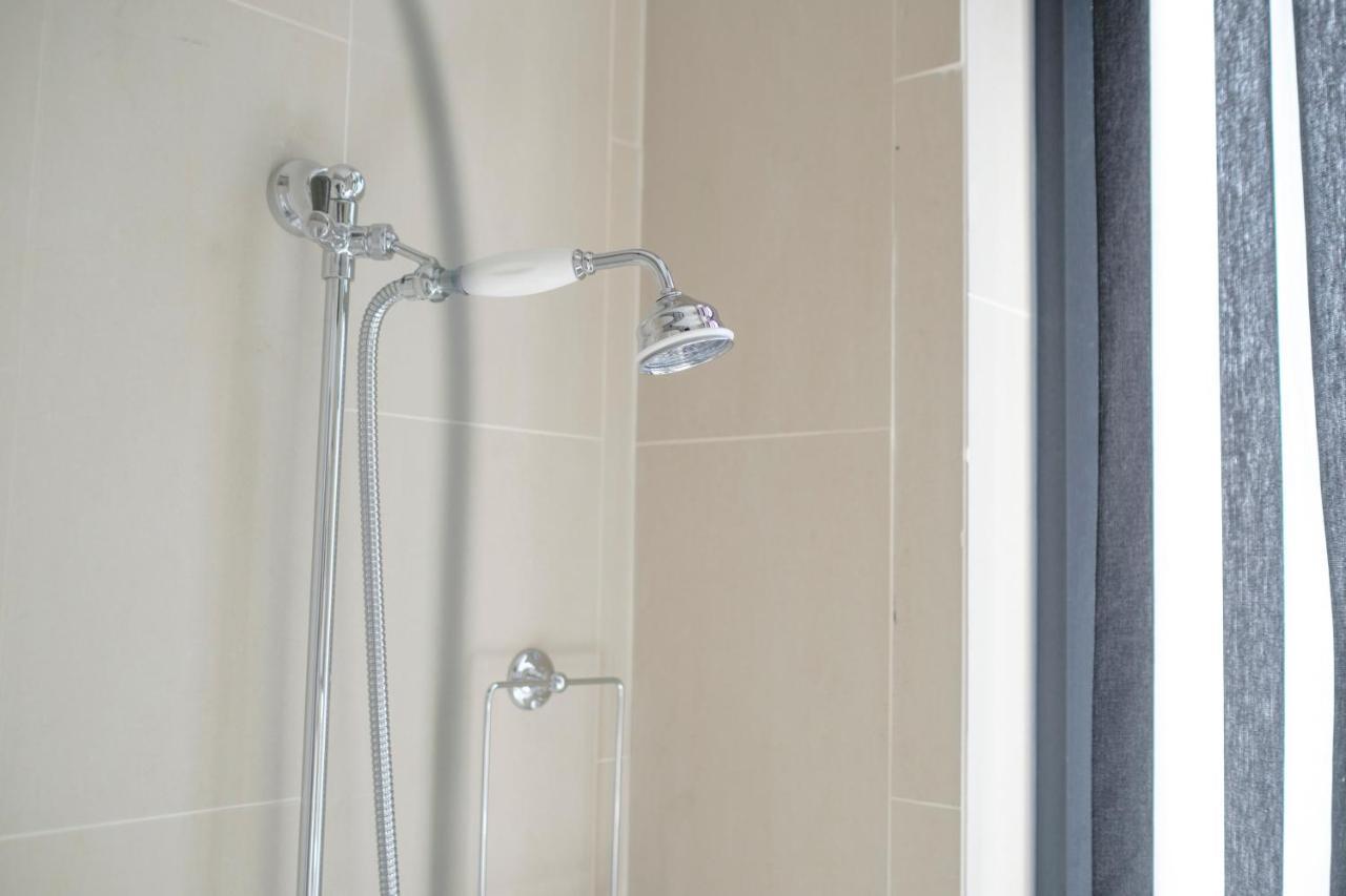 Apartamento Fabulous In Chatelain Area With Balcony *