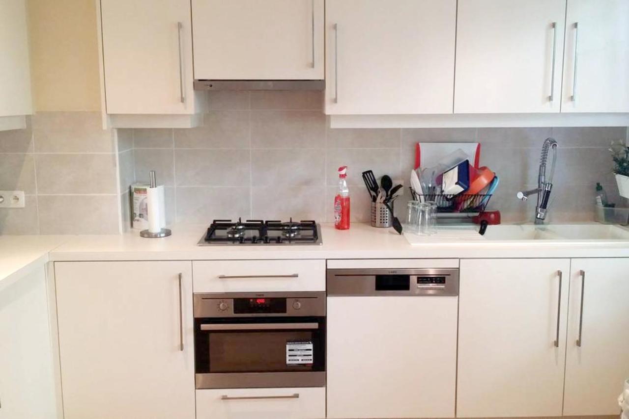 3 Bedrooms House With View And Wifi At Jette Holiday home *