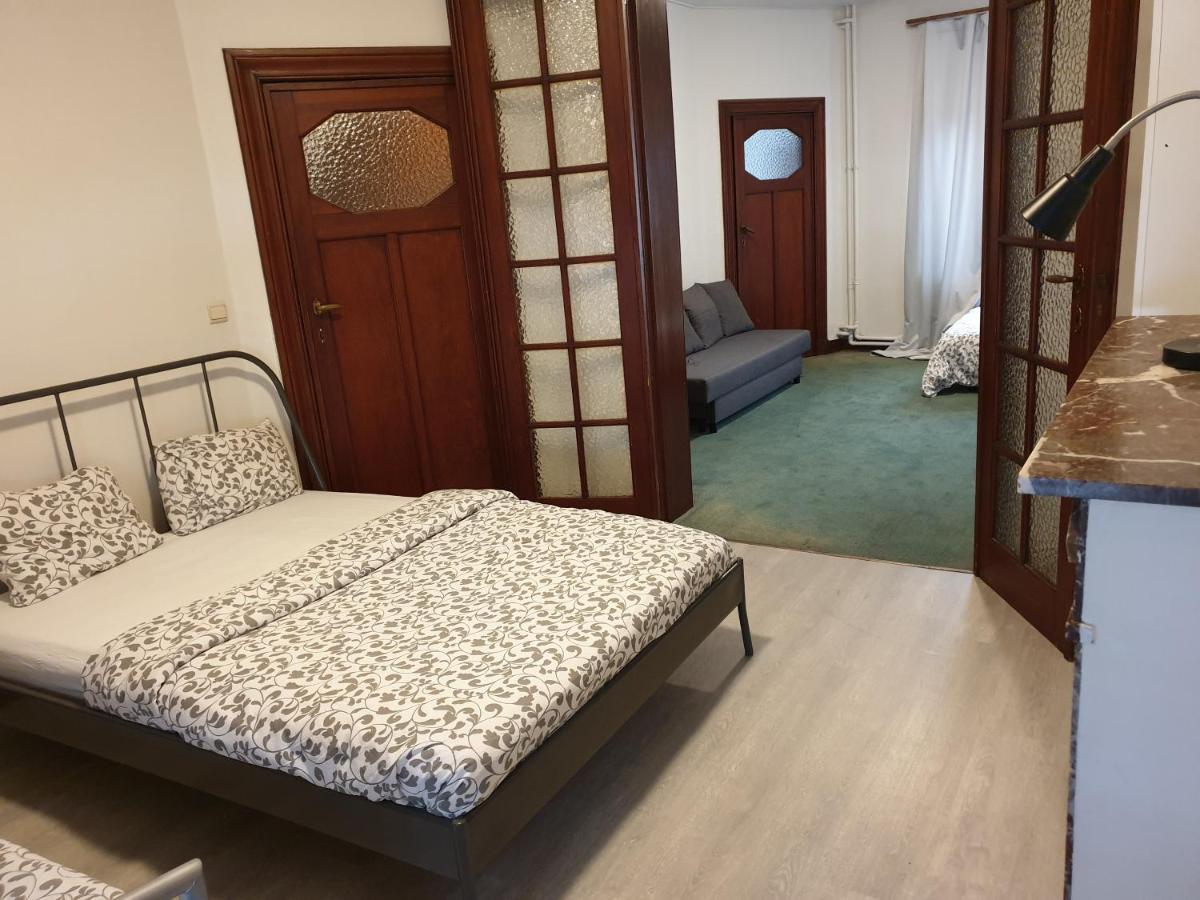 Group 2 Bedroom For 5 *