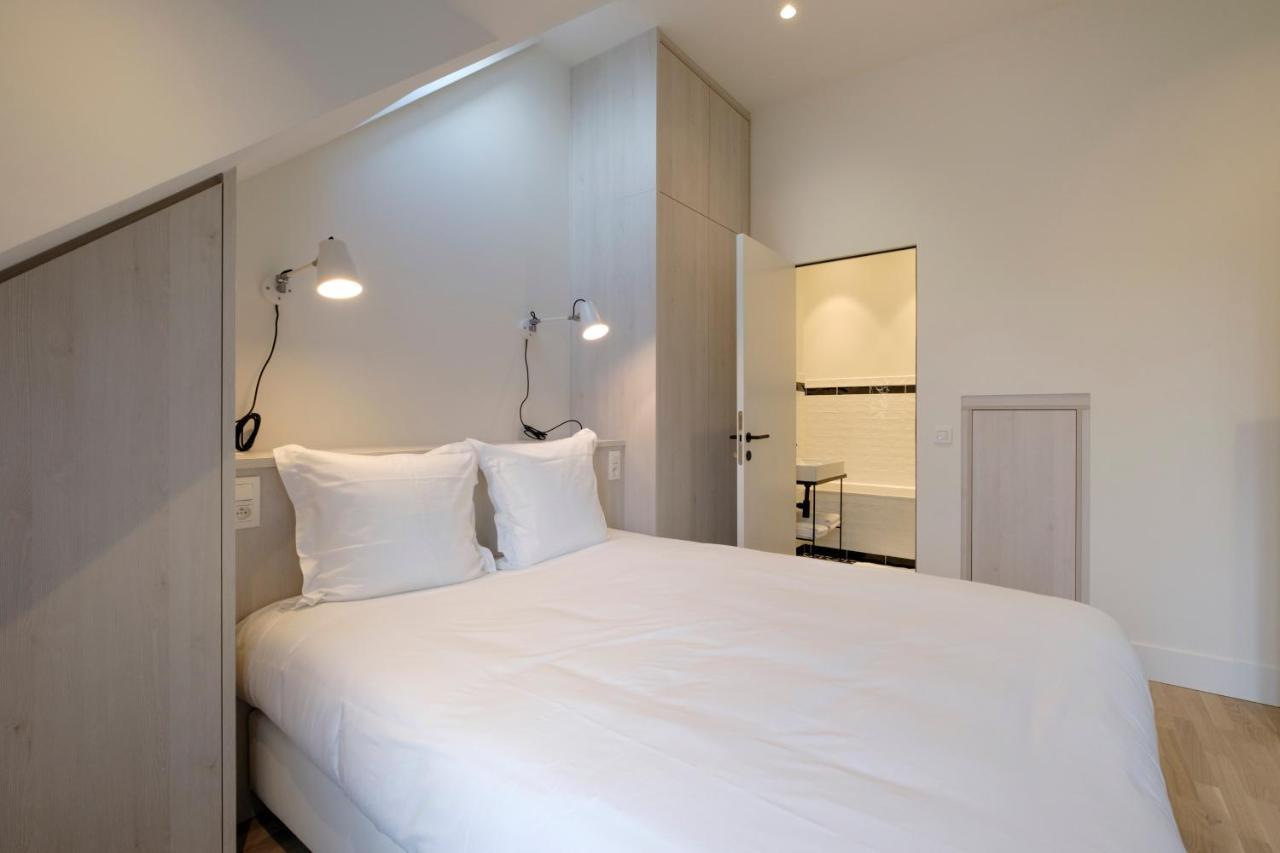 Fabulous In Chatelain Area Brussels