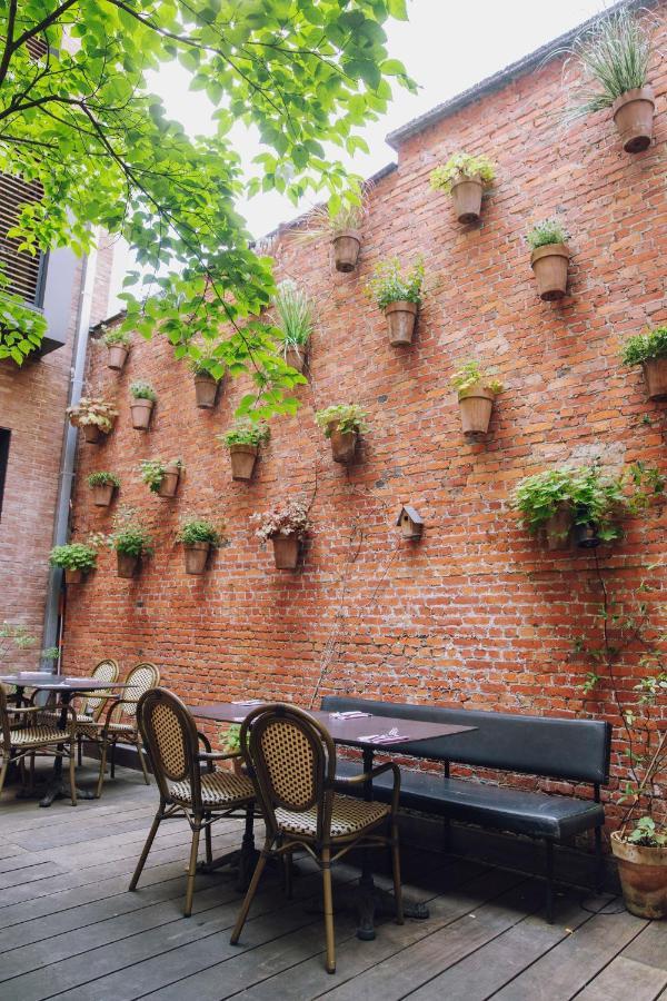 Latroupe Jardin Secret Saint-Gilles