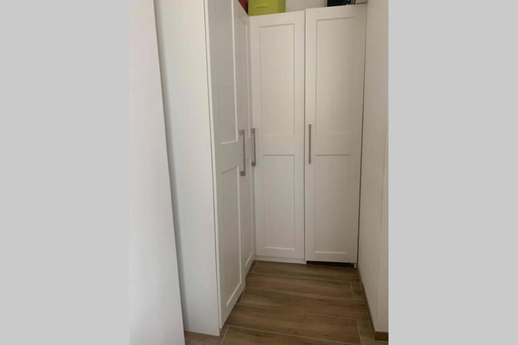 Parc Astrid: Superbe En Apartment